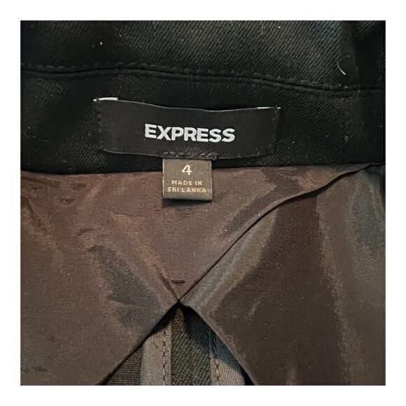 Express black 3 pocket blazer. Size 4 - Picture 3 of 9